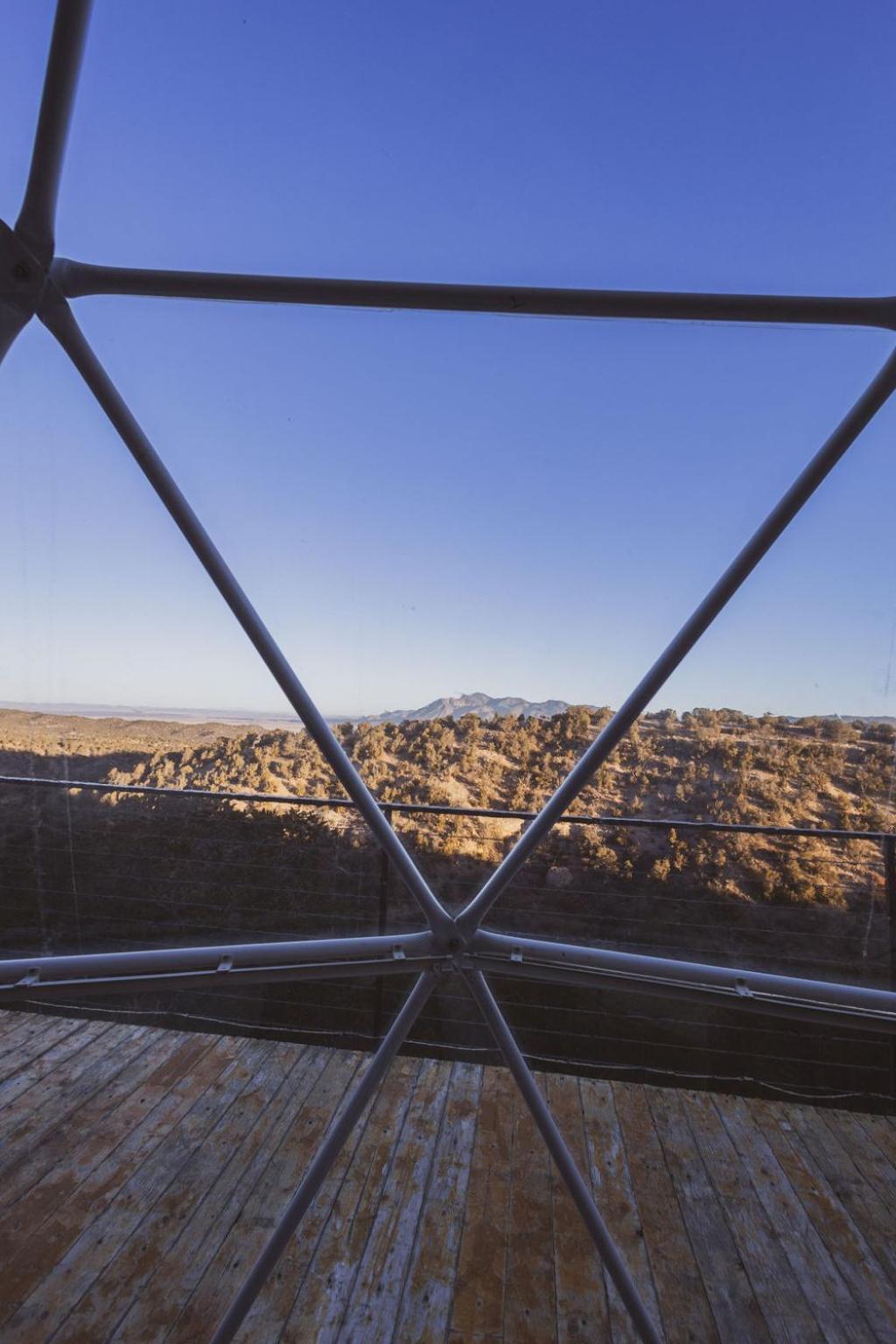 فيلا Zia Geo Dome At El Mistico Ranch, Glamping Nogal المظهر الخارجي الصورة